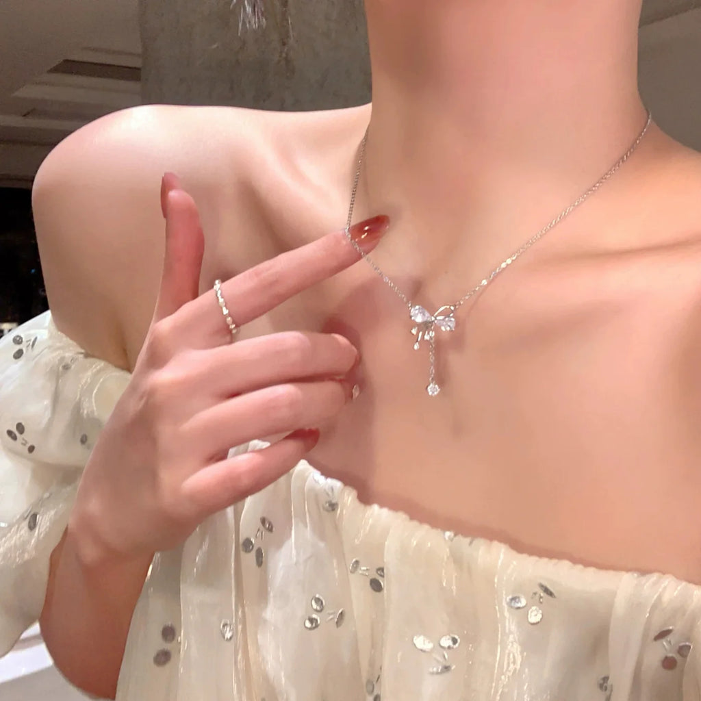 The Luxe Adornment
