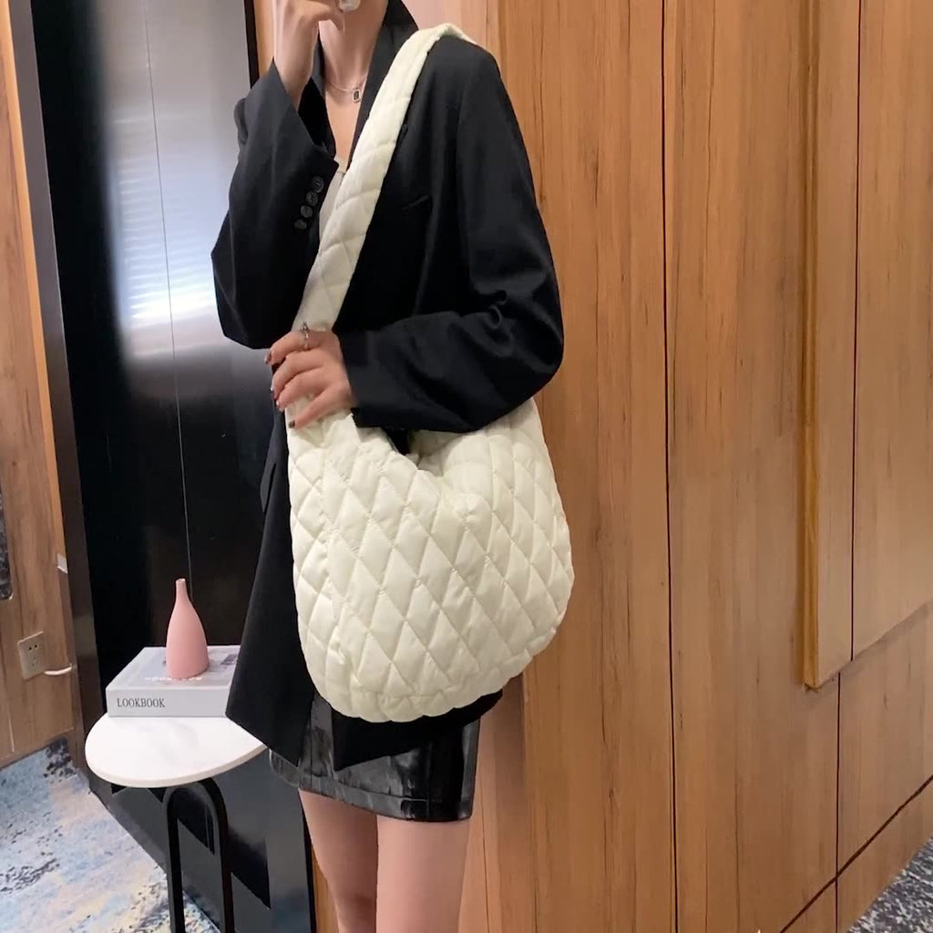 Warm Totes Shoulder Bag